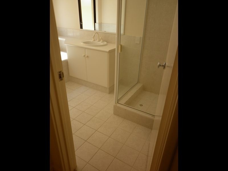 6/1 Princeton Drive, Wannanup WA 6210