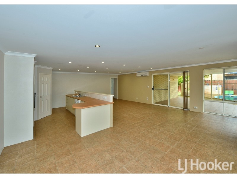 78 Chatsworth Drive, Erskine WA 6210