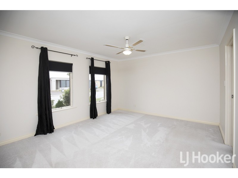 2 Ortona Crescent, Secret Harbour WA 6173