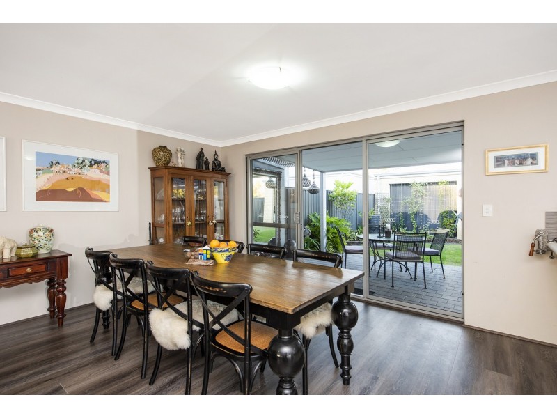 18 Stirling Grove, Mandurah WA 6210