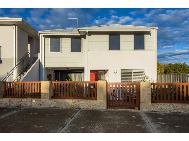 18 Stirling Grove, Mandurah WA 6210