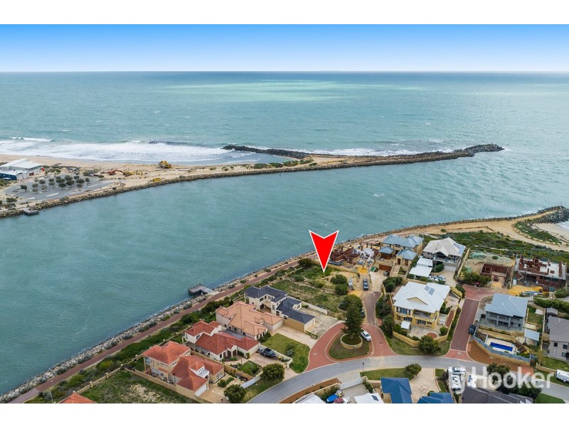 64 Voyager Close, Wannanup WA 6210