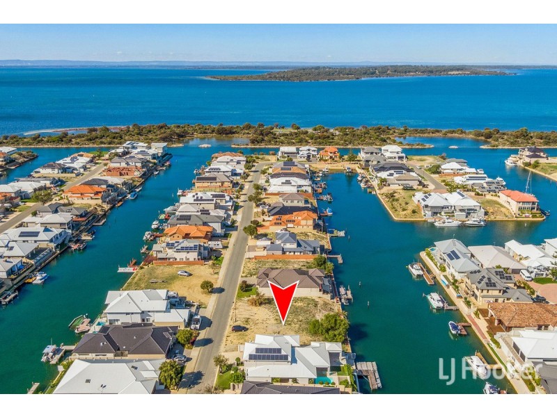 69 Sandpiper Island Retreat, Wannanup WA 6210