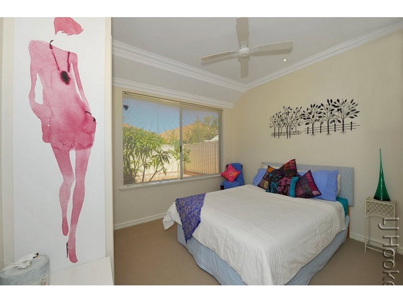 61 Mariners Cove Drive, Dudley Park WA 6210