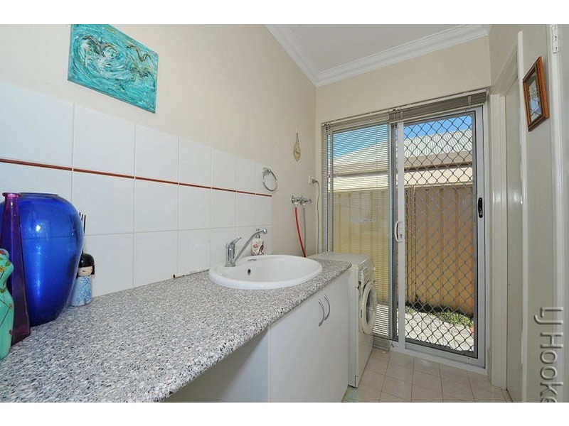 61 Mariners Cove Drive, Dudley Park WA 6210