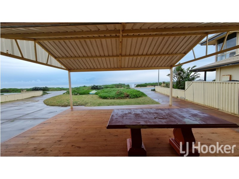 8 Ormsby Terrace, San Remo WA 6210