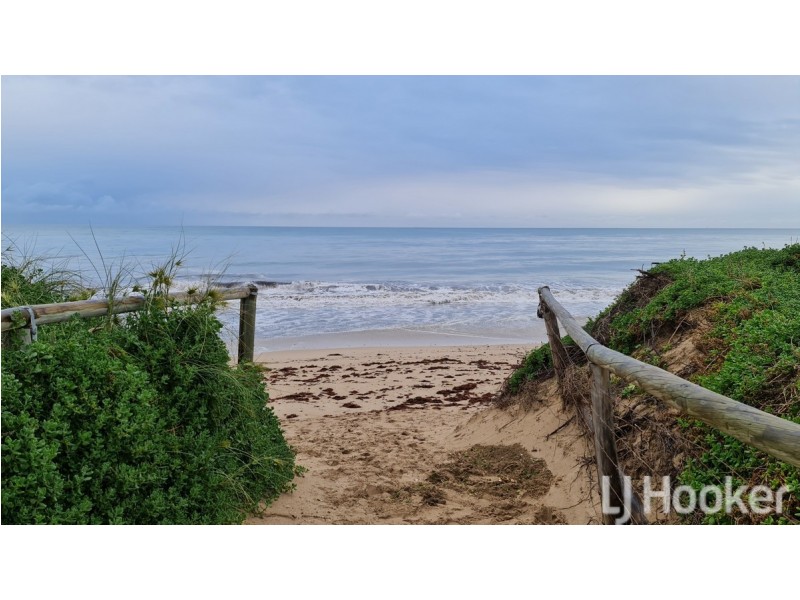 8 Ormsby Terrace, San Remo WA 6210