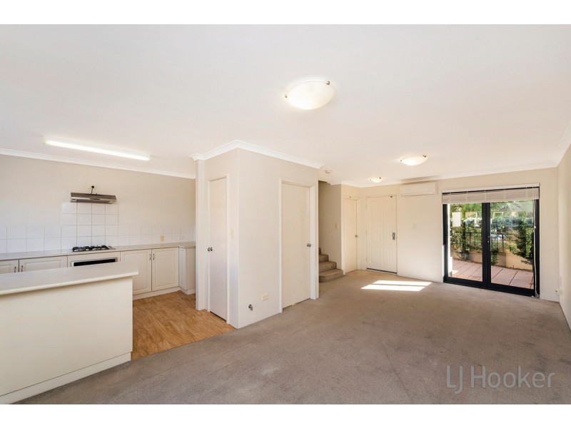 6/69 Westview Parade, Wannanup WA 6210