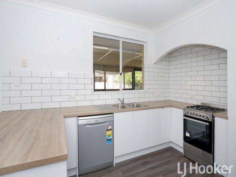 28 Nestor Way, Silver Sands WA 6210