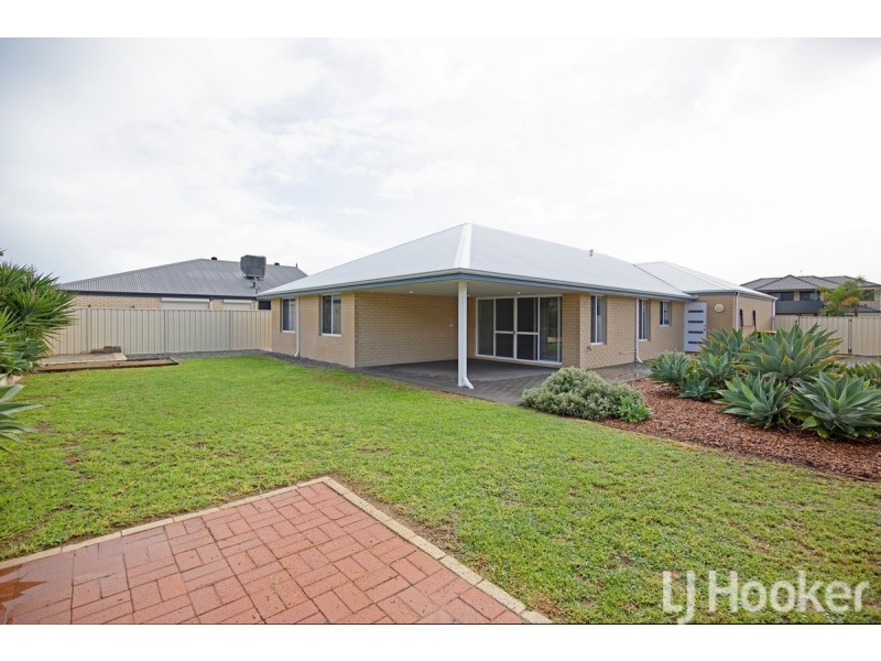 34 Britawast Road, Madora Bay WA 6210