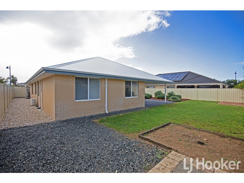 34 Britawast Road, Madora Bay WA 6210