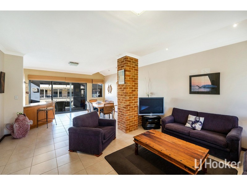 13 Port Quays, Wannanup WA 6210