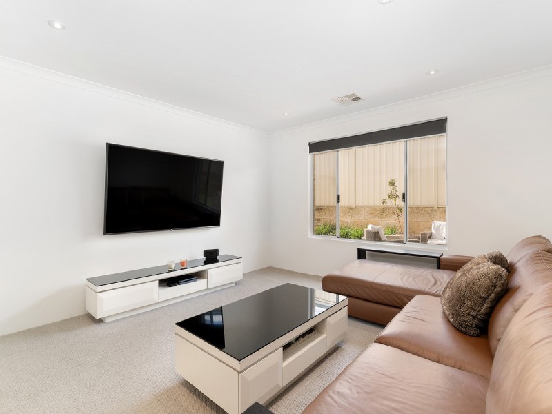 31 Dalwallinu Tce, Dawesville WA 6211