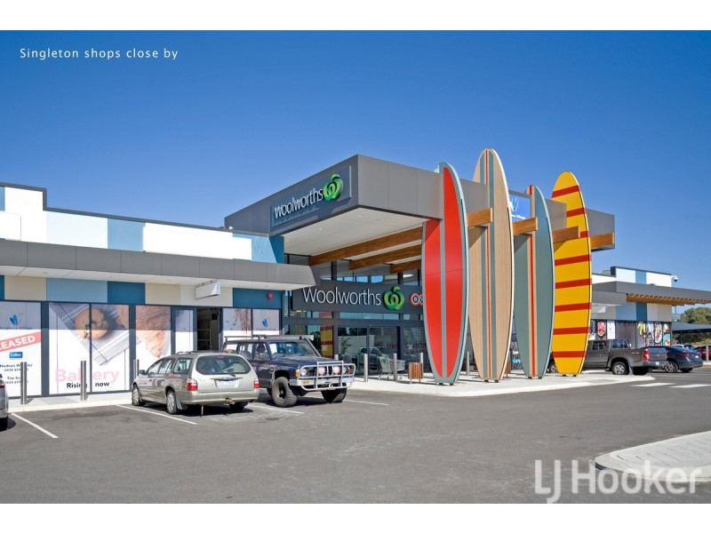 25 Waterview Way, Singleton WA 6175