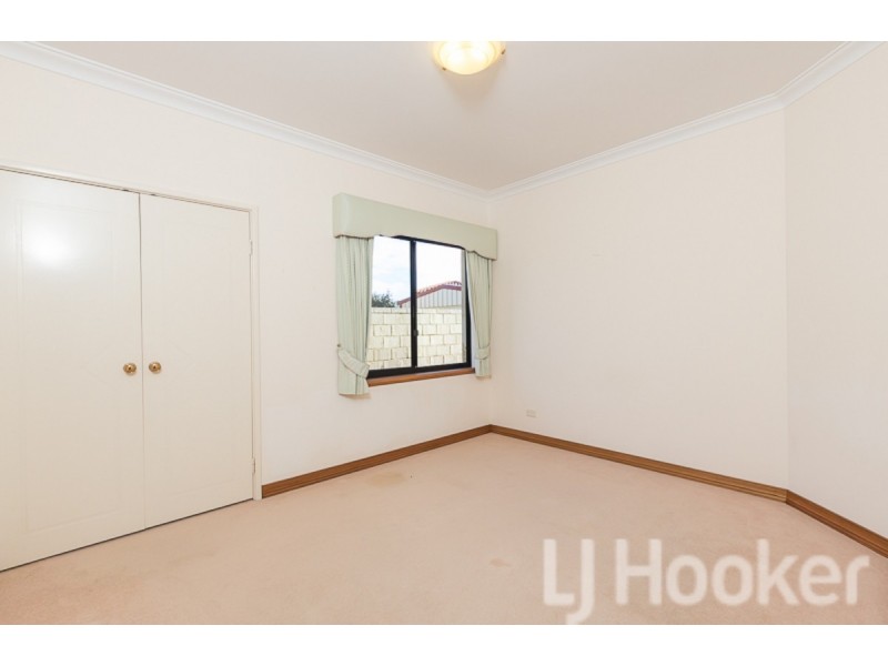 8 Batavia Avenue, Wannanup WA 6210