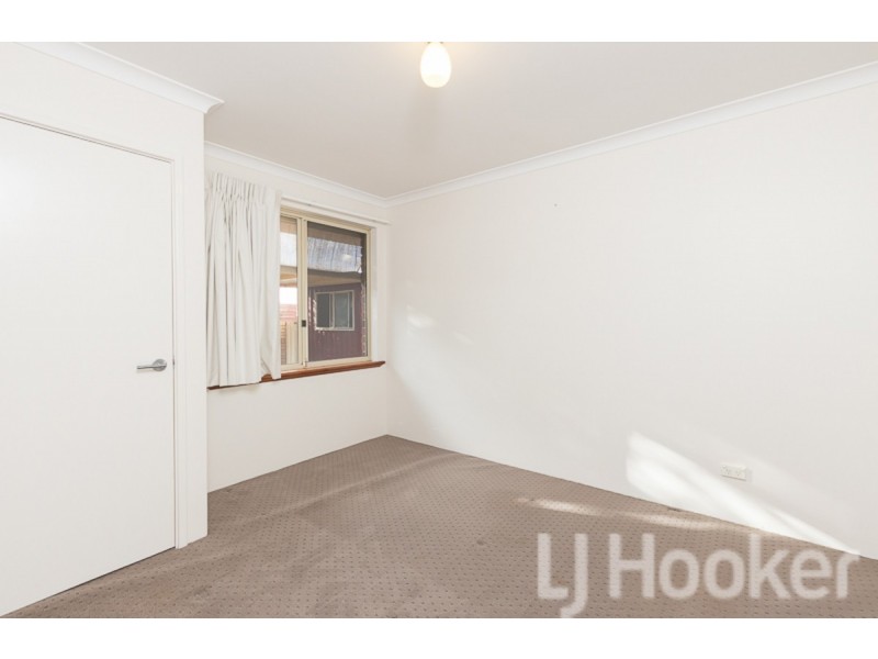 16a Gloucester Avenue, Shoalwater WA 6169