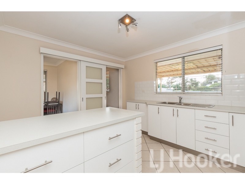 4 Tulley Court, Rockingham WA 6168