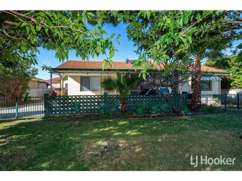 15 Leigh Street, Dudley Park WA 6210