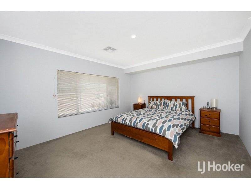 90 Eleanore Drive, Madora Bay WA 6210