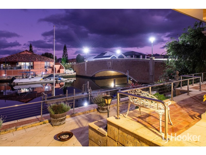 11 Queen Parade, Wannanup WA 6210