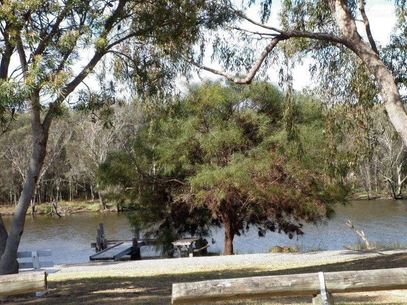 16 Redcliffe Road, Greenfields WA 6210