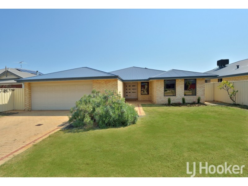 21 Loretta Parkway, Lakelands WA 6180