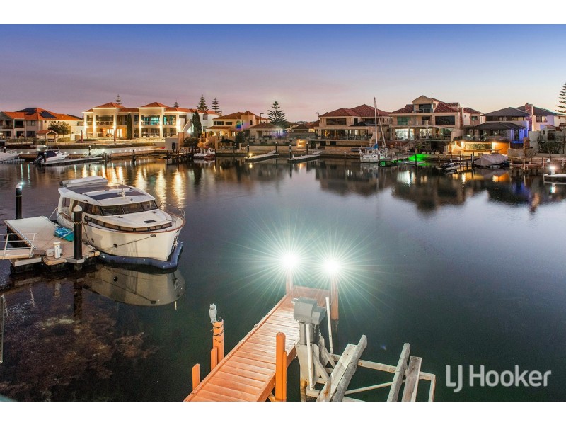 4 Baudin Way, Wannanup WA 6210