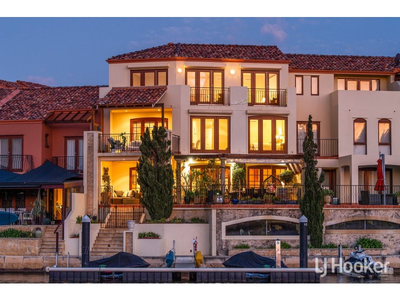 21/18 Port Quays, Wannanup WA 6210