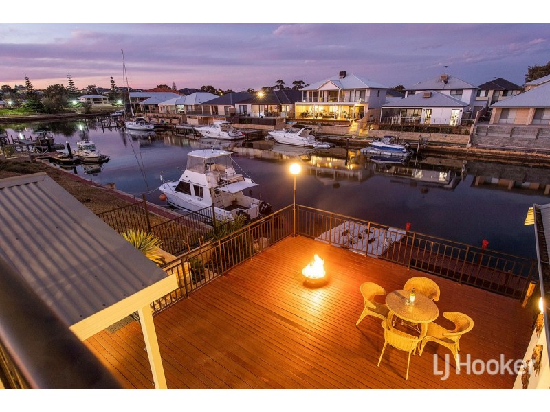 13 Sandpiper Island Retreat, Wannanup WA 6210