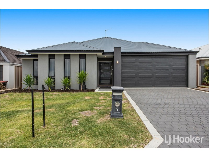 9 Dandelion Road, Karnup WA 6176
