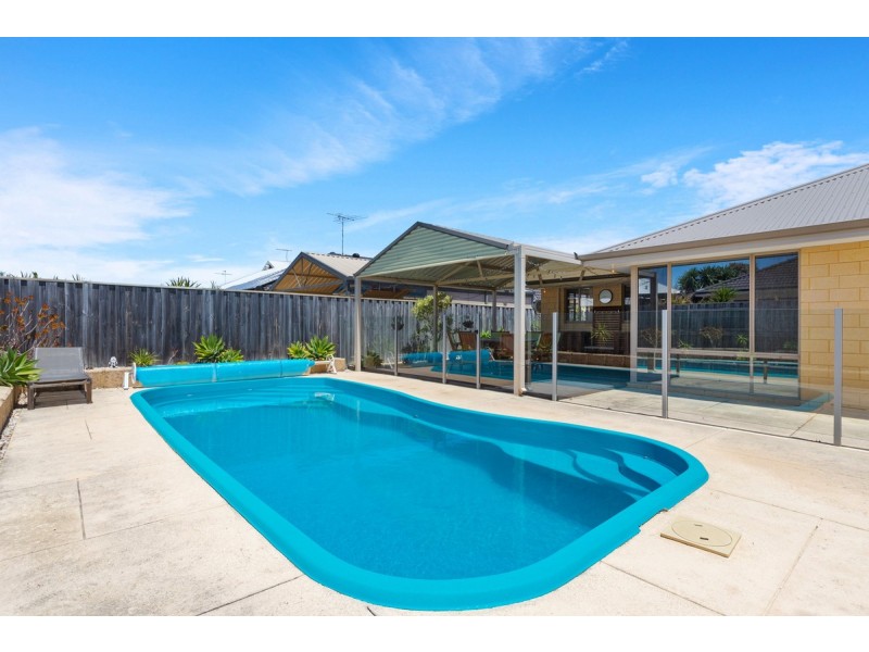 65 Seascapes Boulevard, Halls Head WA 6210