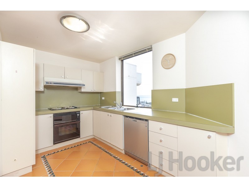 39/6A Valley Road, Halls Head WA 6210