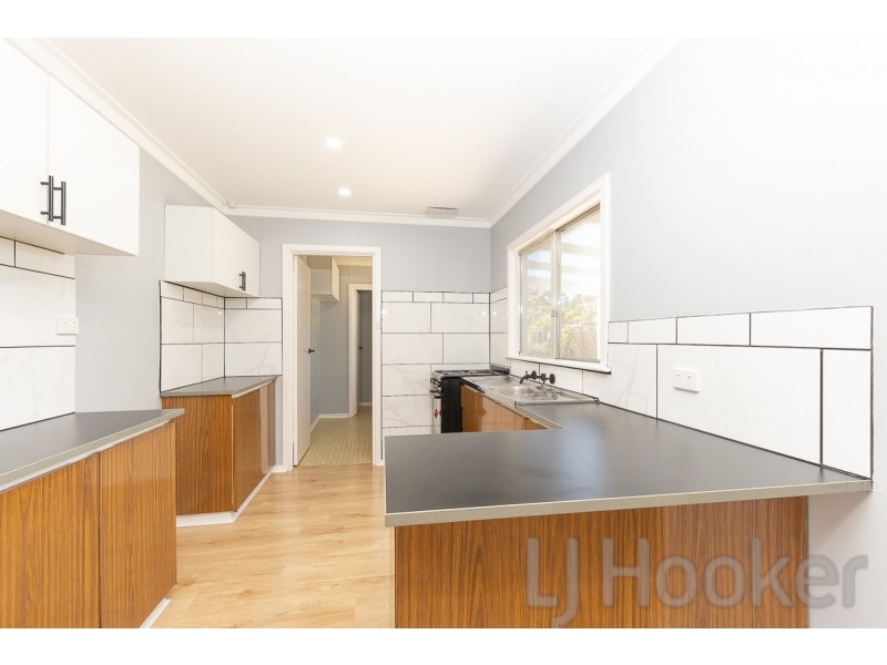 37 Hackett Street, Mandurah WA 6210