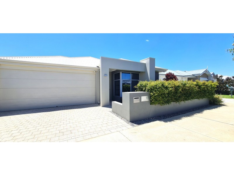 17 Binthalya Street, Golden Bay WA 6174