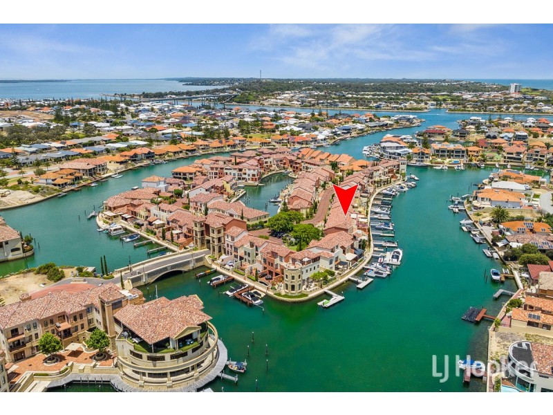 22/18 Port Quays, Wannanup WA 6210