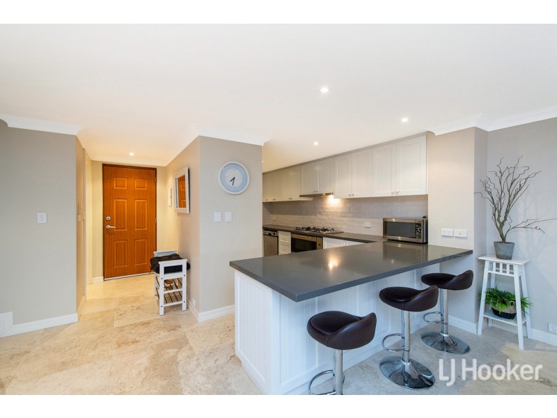 22/18 Port Quays, Wannanup WA 6210