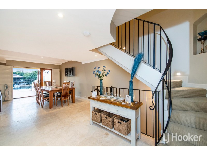 22/18 Port Quays, Wannanup WA 6210