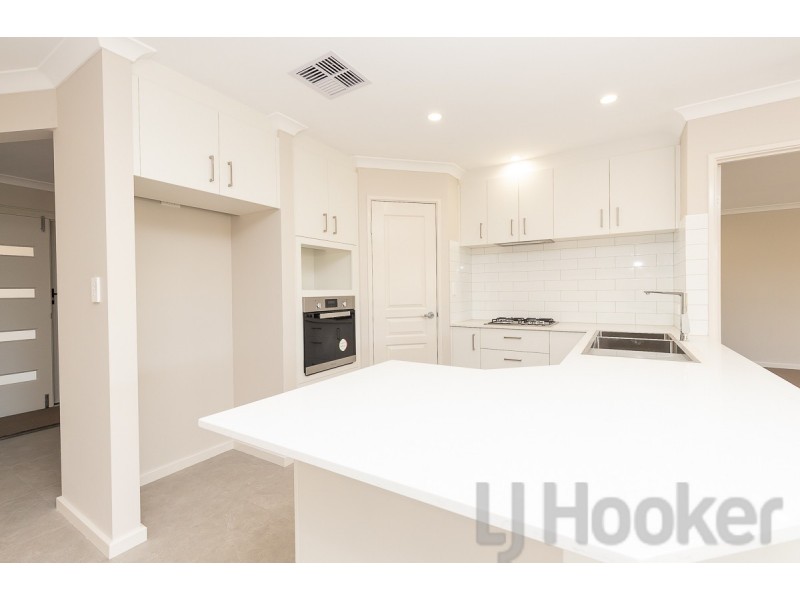 30 Pelican Road, South Yunderup WA 6208