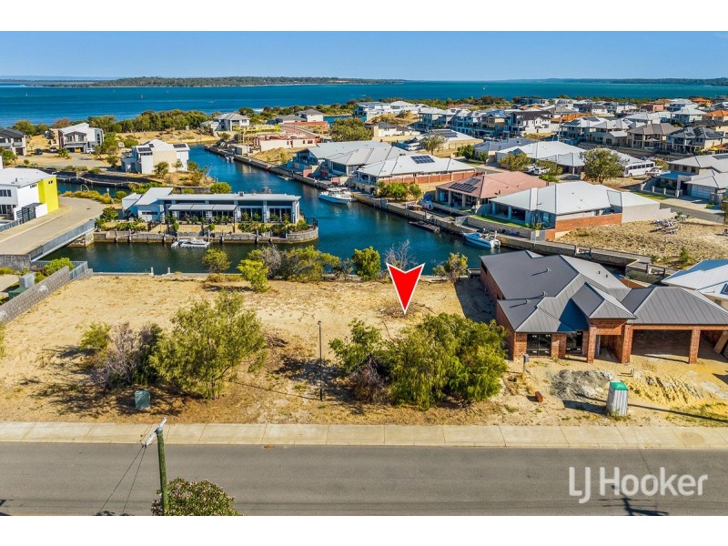 87 Queen Parade, Wannanup WA 6210