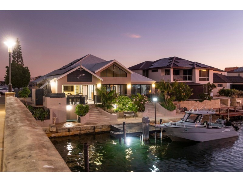3 Avocet Island Quays, Wannanup WA 6210