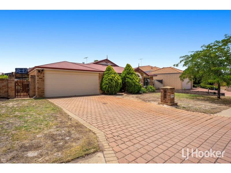 8 Country Road, Pinjarra WA 6208