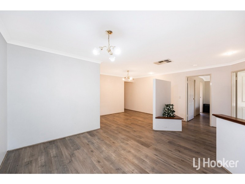 8 Country Road, Pinjarra WA 6208