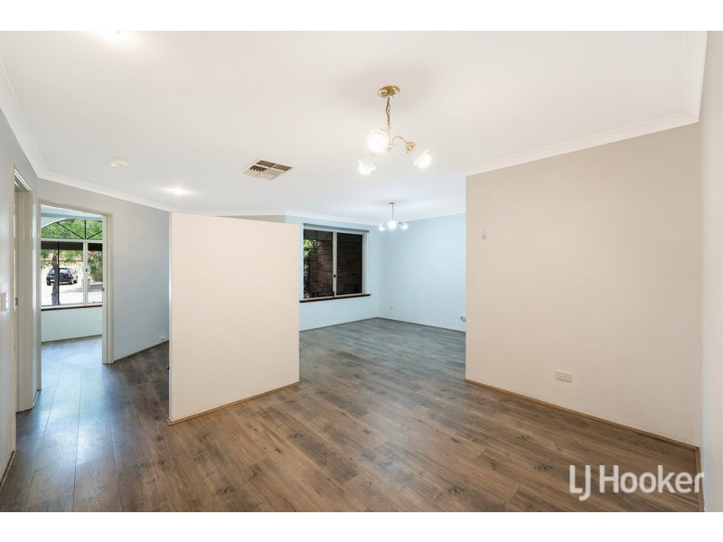 8 Country Road, Pinjarra WA 6208