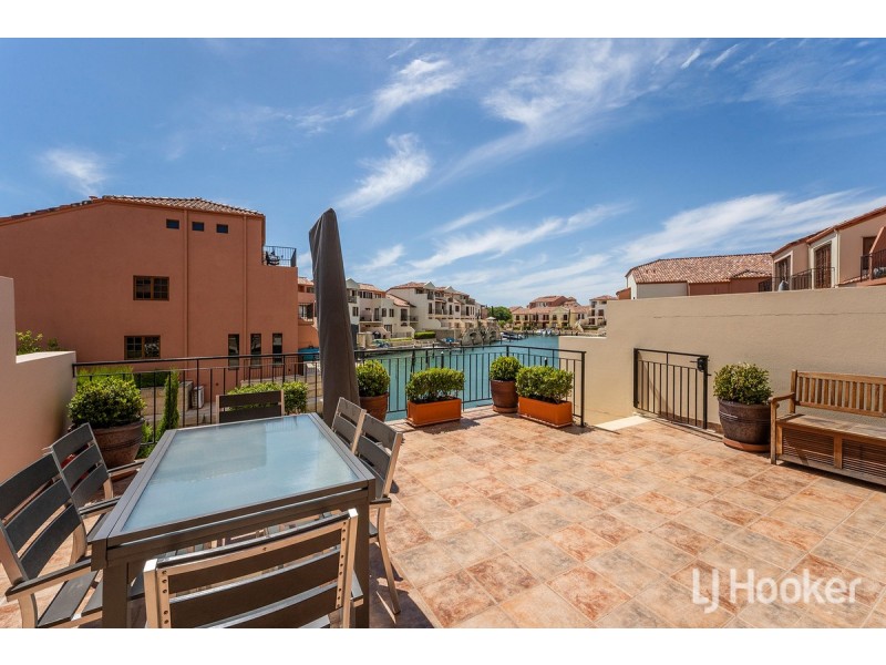 70/18 Port Quays, Wannanup WA 6210