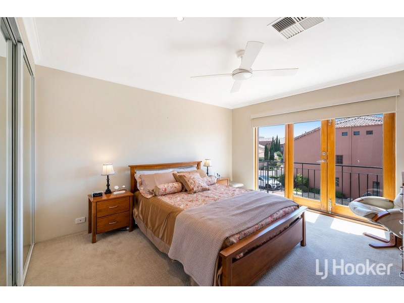 70/18 Port Quays, Wannanup WA 6210