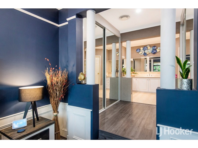 67 Aztec Island Retreat, Halls Head WA 6210