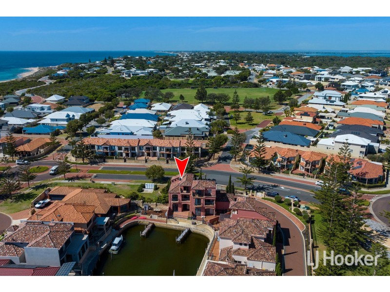 1/5 Westview Parade, Wannanup WA 6210