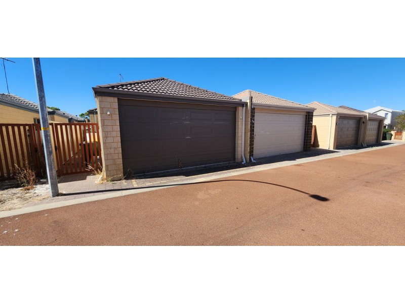 16 Kaalak Lane, Mandurah WA 6210
