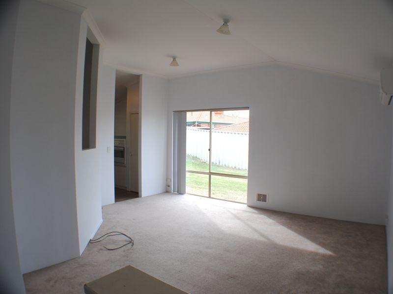 17 Amulla Court, Halls Head WA 6210