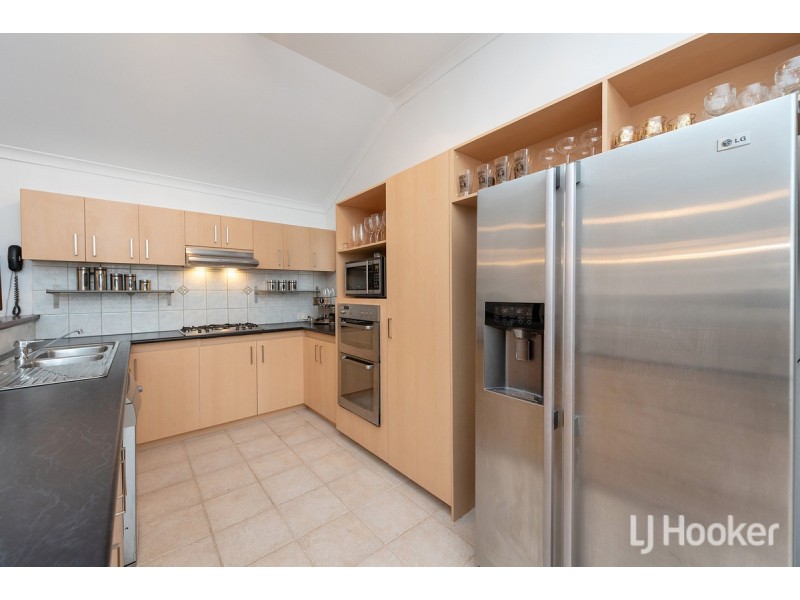 5 Kruger Loop, South Yunderup WA 6208